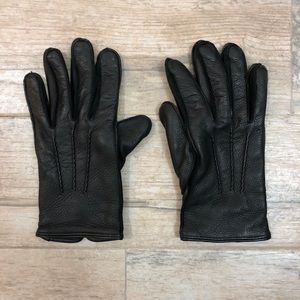 Club Monaco fleece lined Leather Gloves